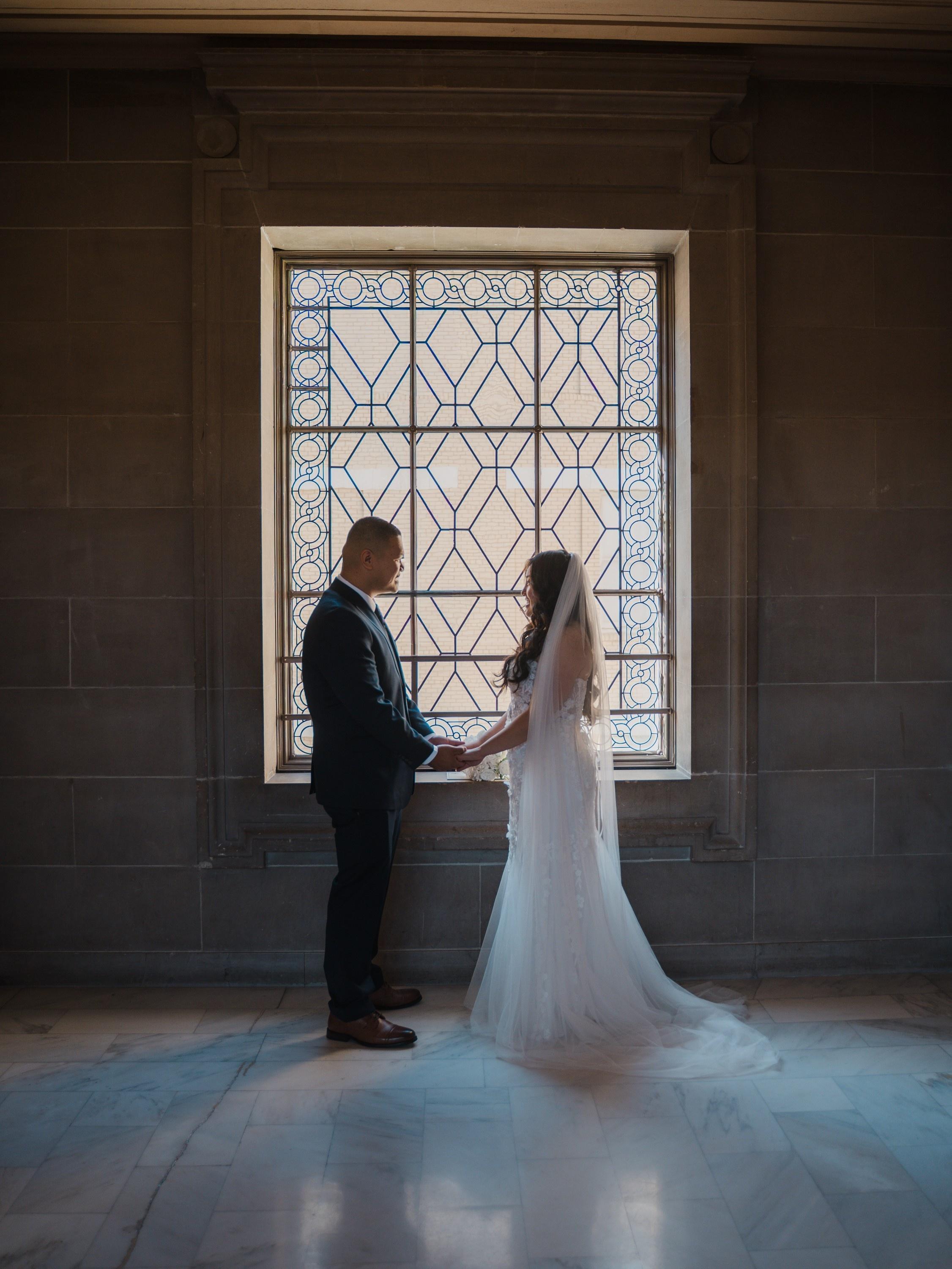 carousel-hero-element image-1