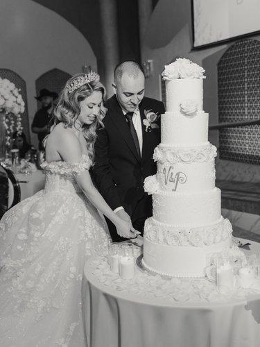 mobile - carousel-hero-element image-1